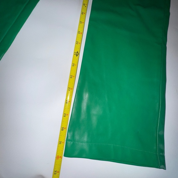 ✨PRICE DROP✨ Woman Coloured Faux Leather Trousers Pant Green sz - Picture 9 of 12